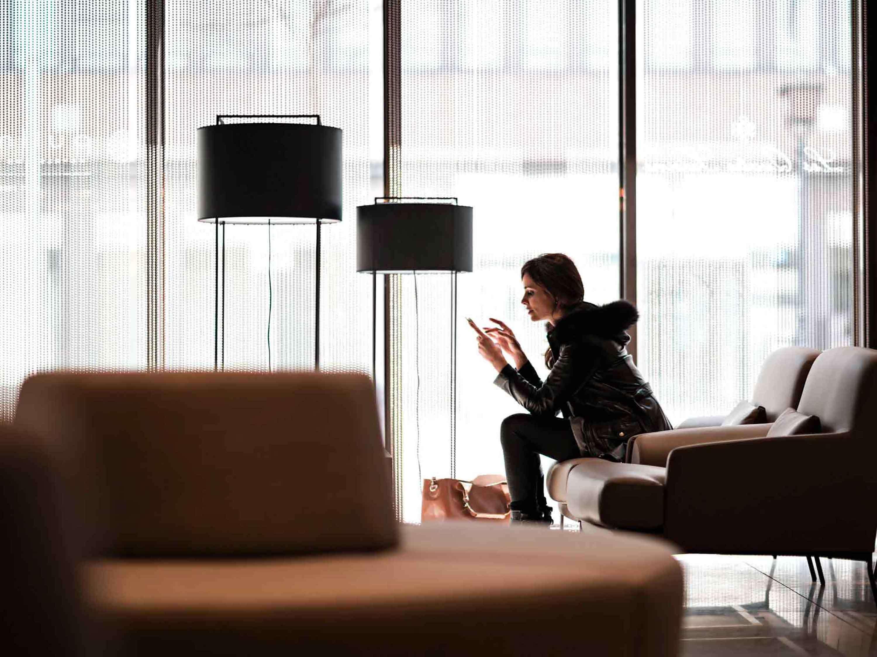Готель Pullman Basel Europe Екстер'єр фото