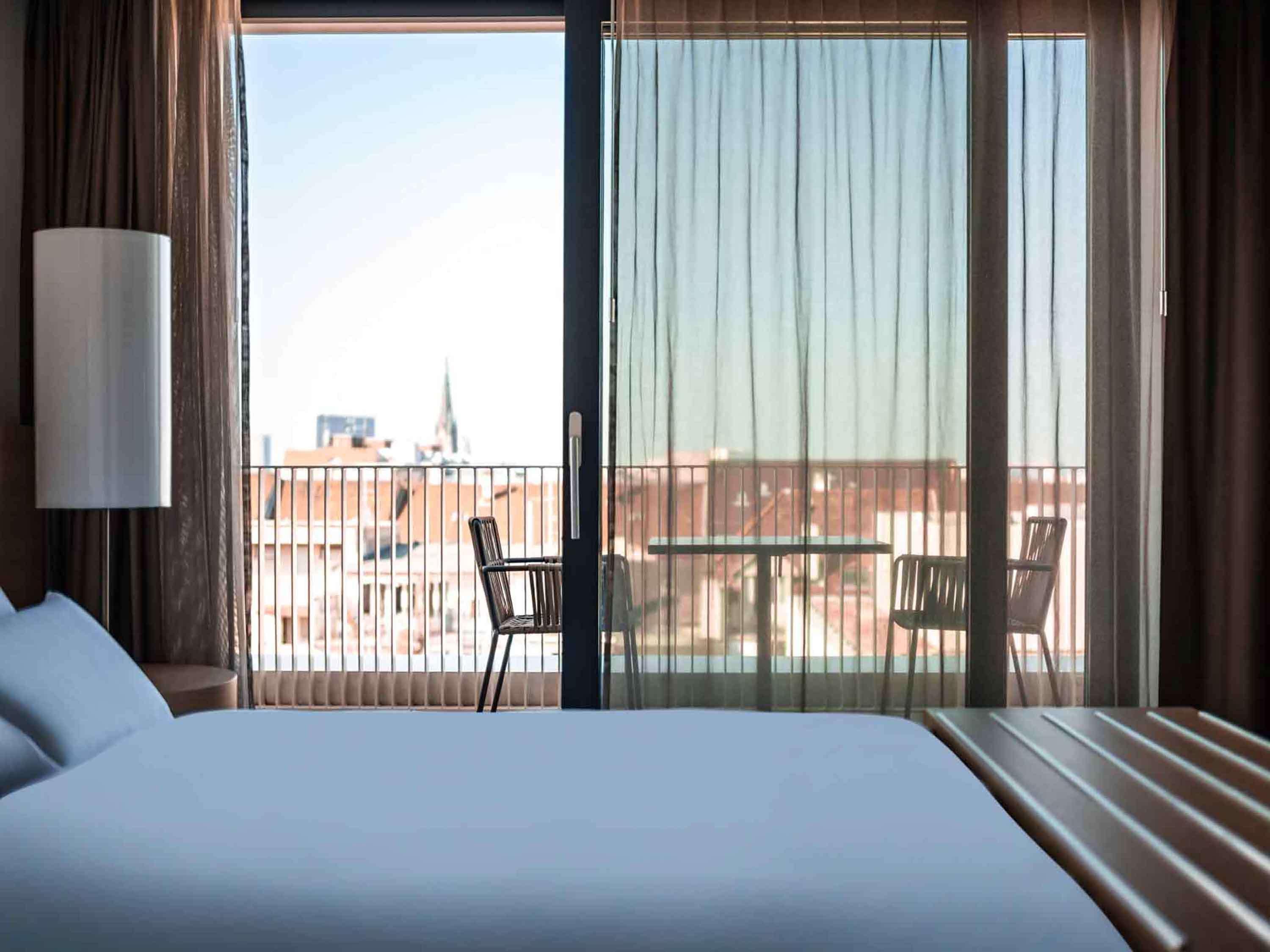 Готель Pullman Basel Europe Екстер'єр фото